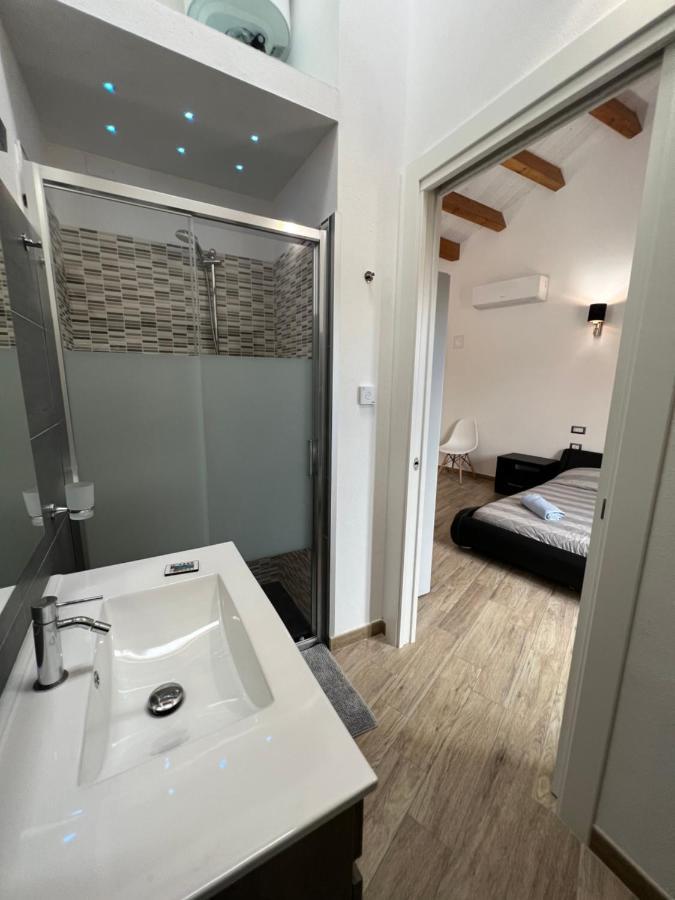 L'Angelo Bianco 2 Apartment Pula Bagian luar foto