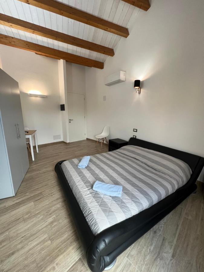 L'Angelo Bianco 2 Apartment Pula Bagian luar foto
