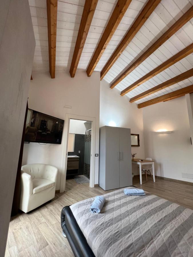 L'Angelo Bianco 2 Apartment Pula Bagian luar foto